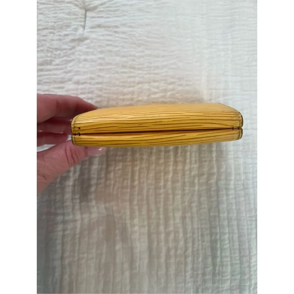 LOUIS VUITTON Epi Portefeuille Elise Wallet Yellow LV Authentic